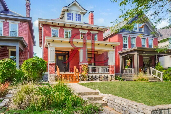 Photo - 663 Wilson Ave