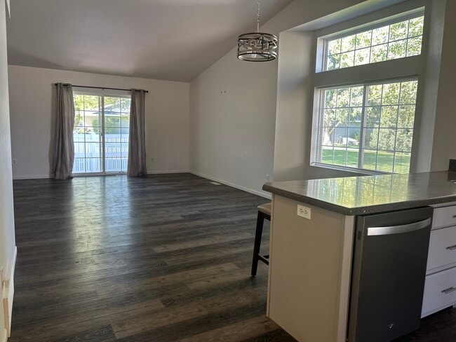 Sala de estar/comedor - 3716 Decathlon Pky