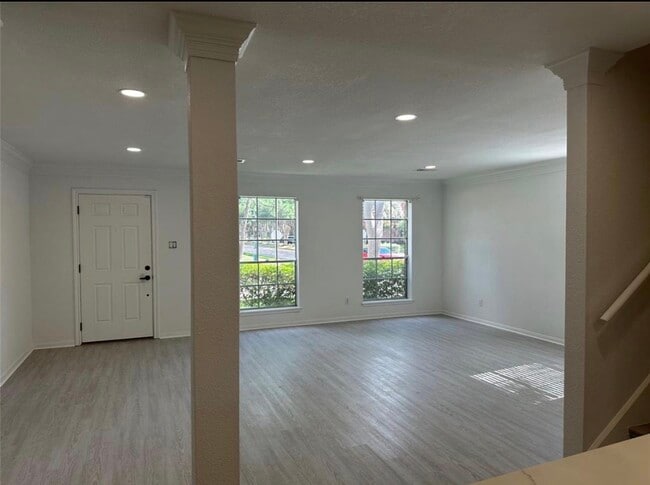 Photo - 14401 Misty Meadow Ln