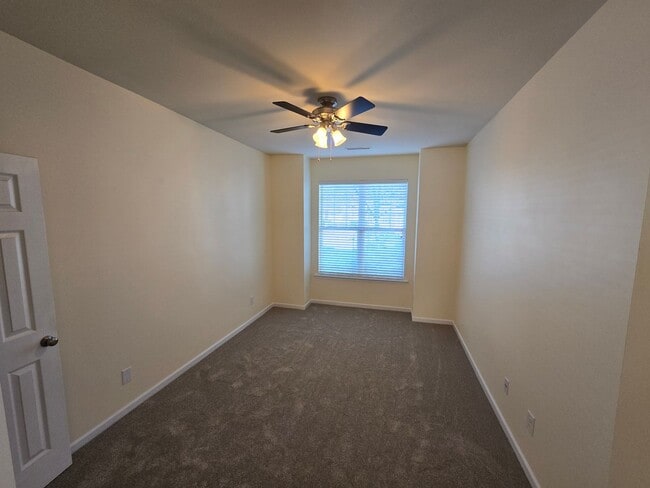 Photo - Bright & Beautiful Carriage House with Flexible 4-Bedroom Layout!