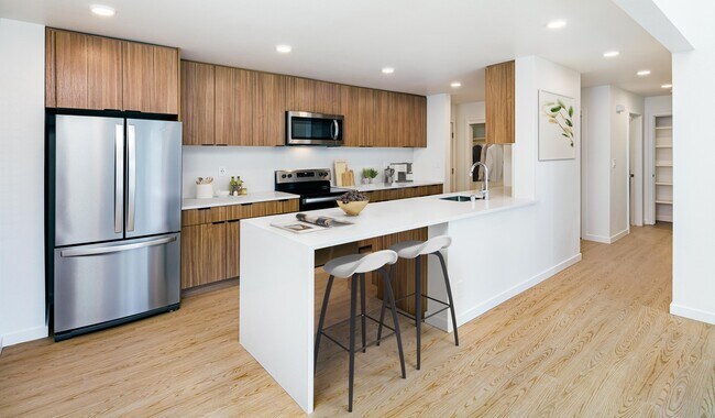 Enjoy the ample counter and cabinet space - 707 Leahy Apartments