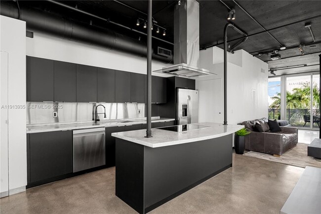 Photo - 1700 Meridian Ave Unit 501