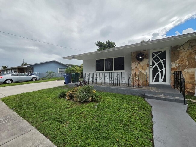 Building Photo - 799 NW 107th St Unit 799