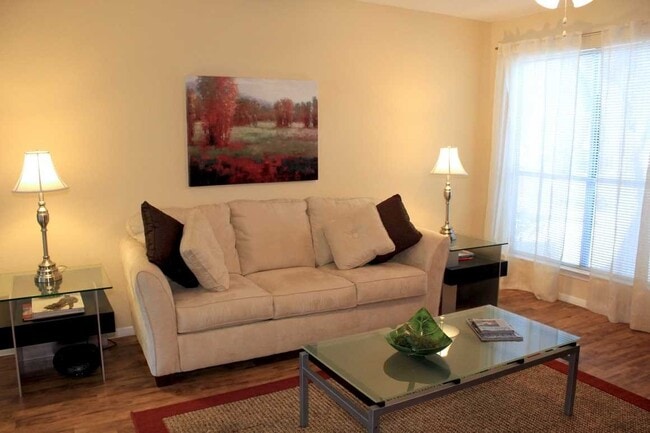 Photo - 2000 Cedar Bend Dr Unit 10305