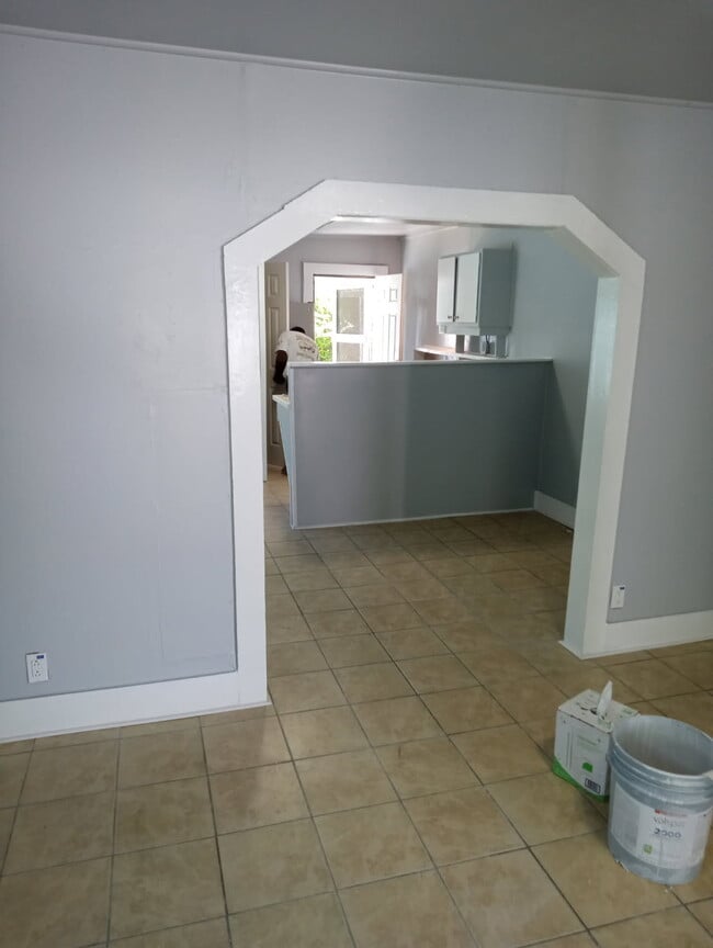 Photo - 751 S 12th St