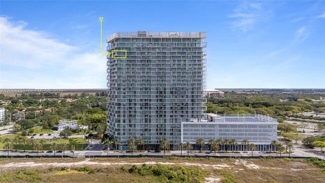 Building Photo - 2000 Metropica Wy Unit 2504