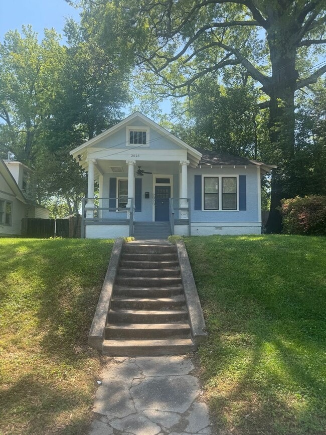 Building Photo - 2023 Higbee Ave