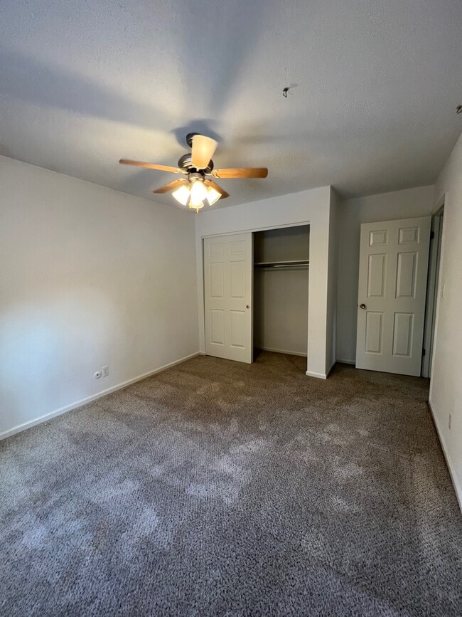 Building Photo - 6129 N Jayar Dr Unit Jayar Dr Rental