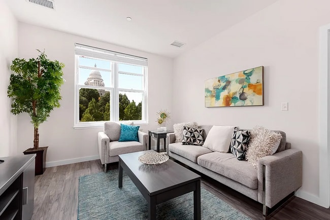 1 Park Row W Unit 223