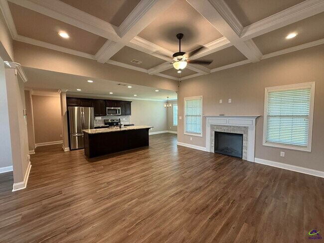 Photo - 313 Creek Ridge Dr