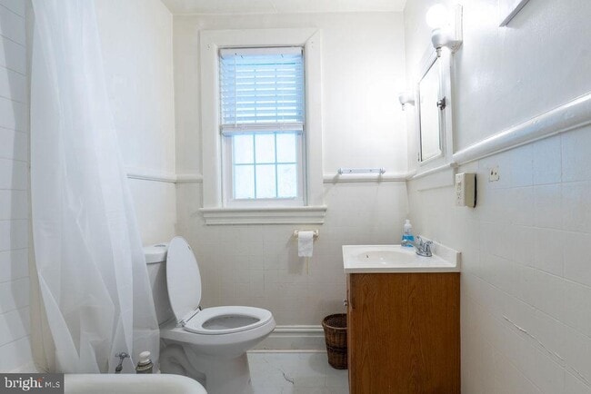 Photo - 315 Frederick St Unit B