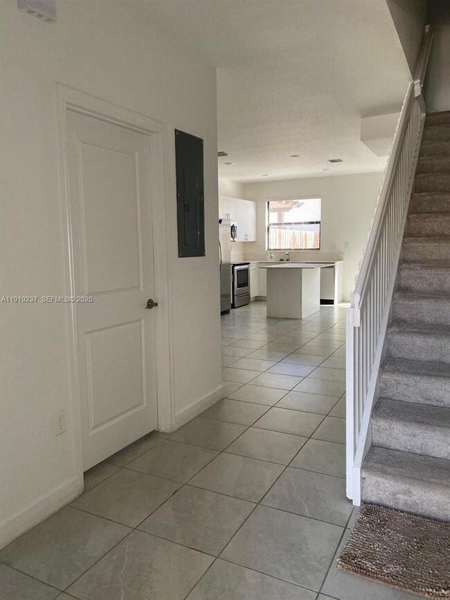 Photo - 12914 SW 232nd Ln