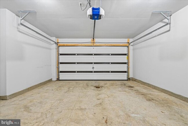Building Photo - 8120 Bock Farm Pl