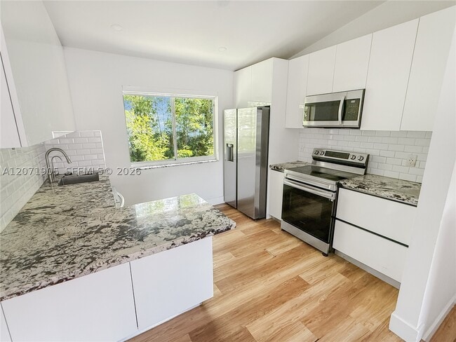 Photo - 8035 Lake Dr Unit 205