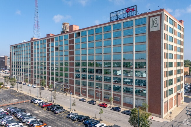 Photo - 726 Exchange St