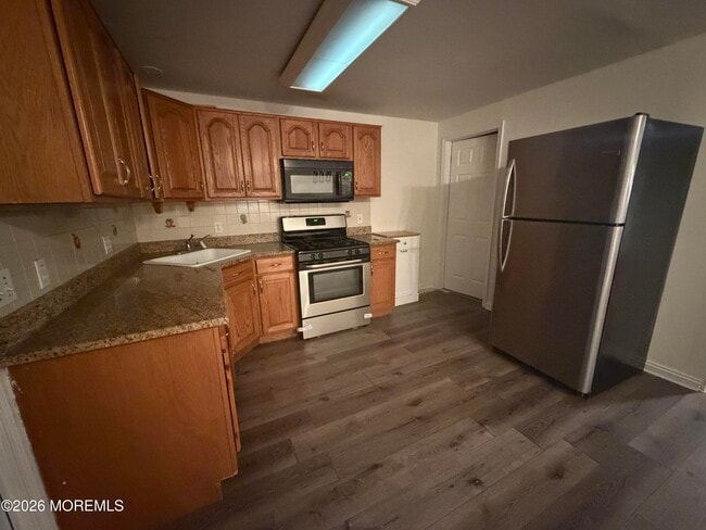 Photo - 210-212 W Morgan Ave