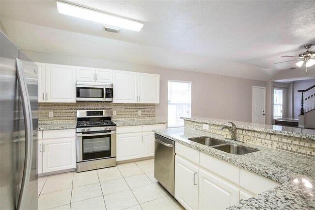 Photo - 19722 Twin Rivers Dr