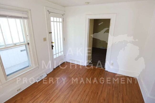 Photo - 2034 Edgewood Ave NE