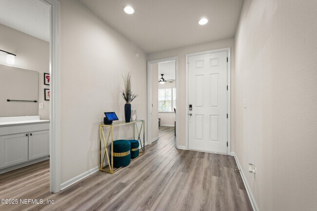Photo - 12639 Lake Taylor Ln