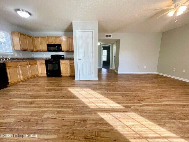 Photo - 6800 Crawford Crossing Pl Unit 101