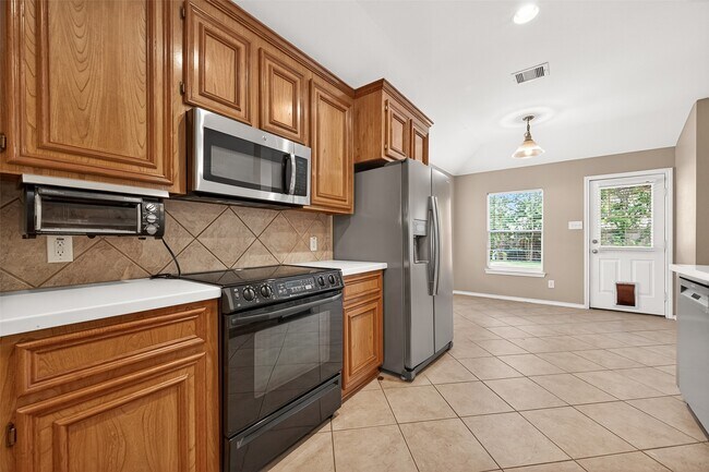 Photo - 16715 Red Falls Cir