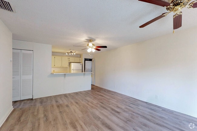 2Bed Room, 2 Bath - 930 SF - Lakeside Villas