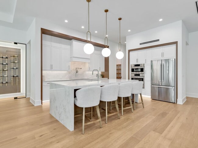 Photo - Brand-new contemporary estate on 2.27 private acres