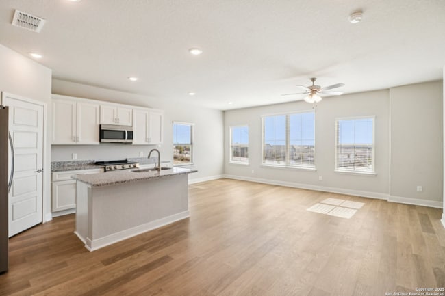 Photo - 7114 Magnolia Pass