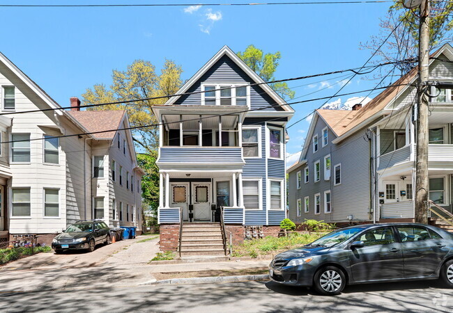 Building Photo - 253 Chatham St Rental