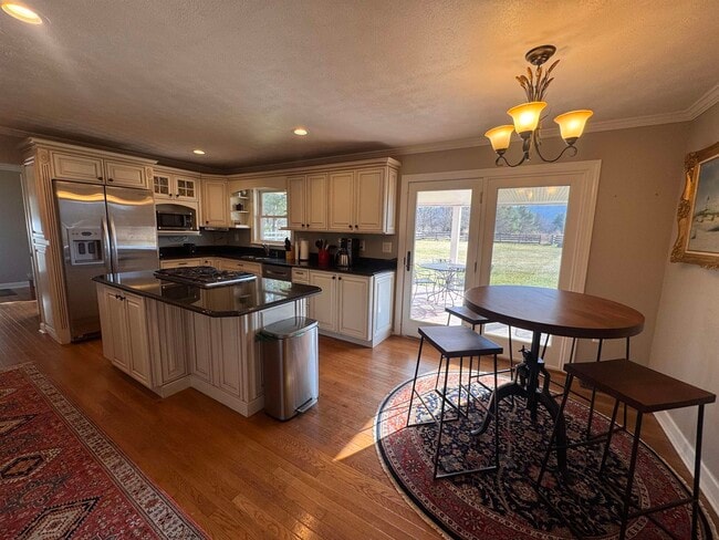 Photo - 4107 Captain Yancey Rd