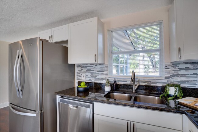 Photo - 4761 83rd Terrace