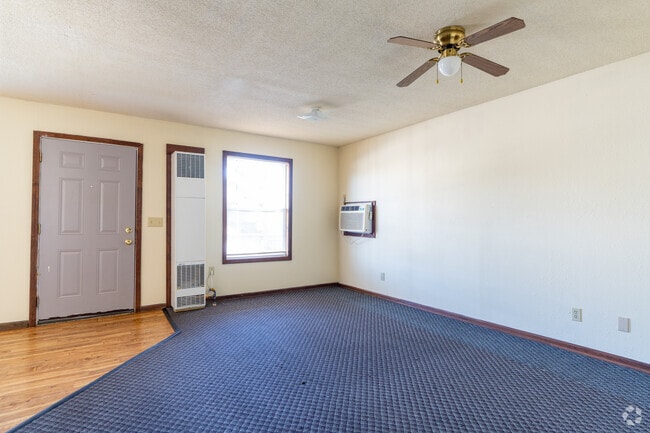 2BR, 2BA - 960SF - Living Room - Smith and Royer Apartments