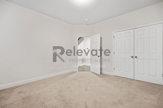 Photo - 6851 Dunton Rd