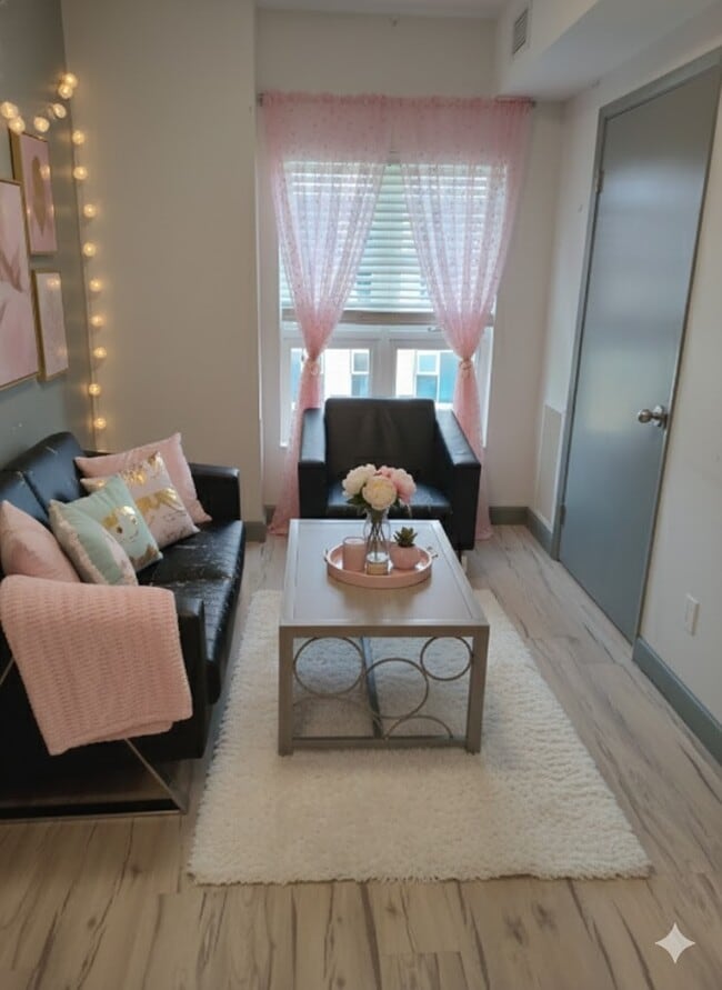 Photo - 258B-258B Sunview St