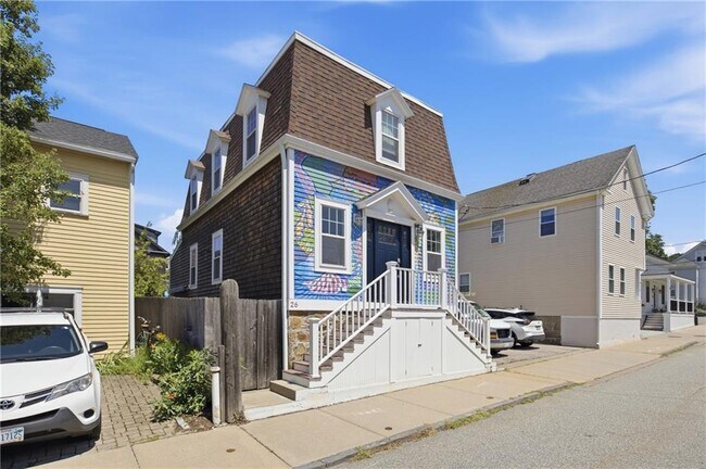 26 Bacheller St