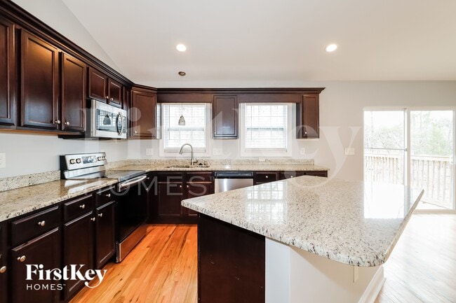 Photo - 7761 Sarah Dr