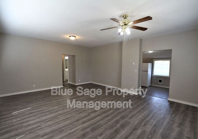 Photo - 1886 Palo Alto Rd