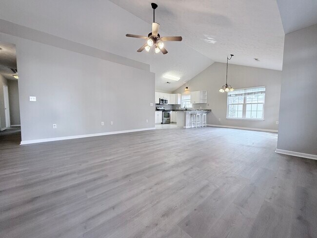 Photo - 412 Callie Dr