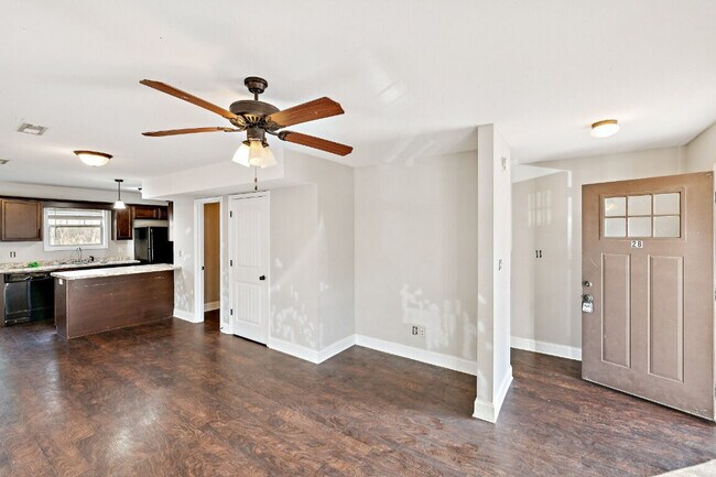 Photo - 1758 Spring Water