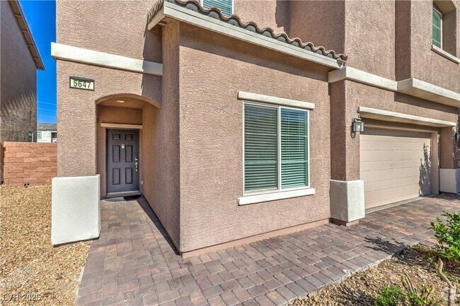 Building Photo - 5647 Colante Falls Dr Rental