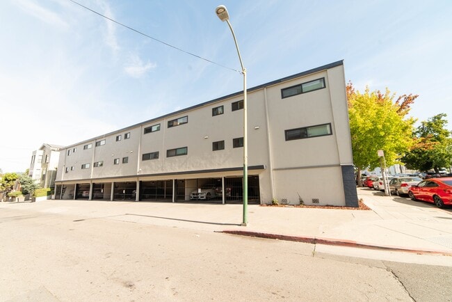 Photo - NEW 200 East 15th Street