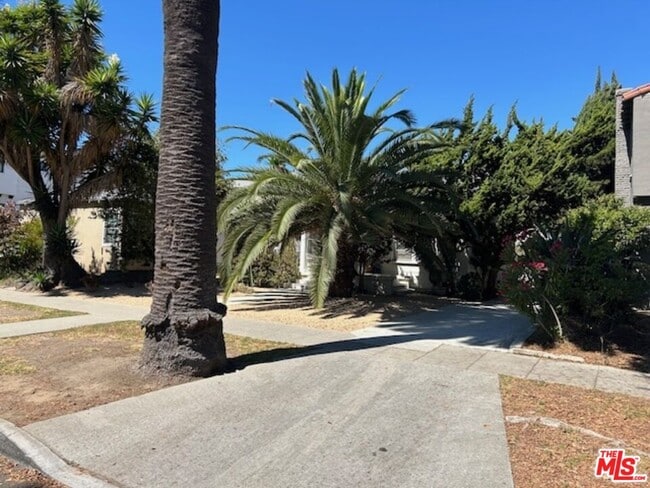 4068 Madison Ave Unit B