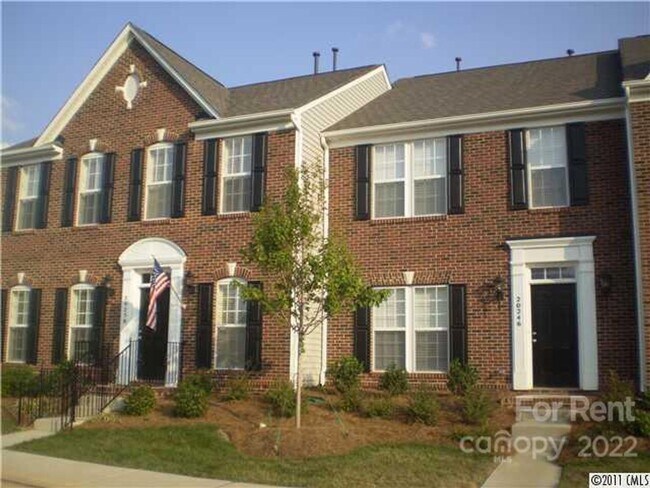 Lake Norman Cove at Jetton Townhome with 2... - Lake Norman Cove at Jetton Townhome with 2...