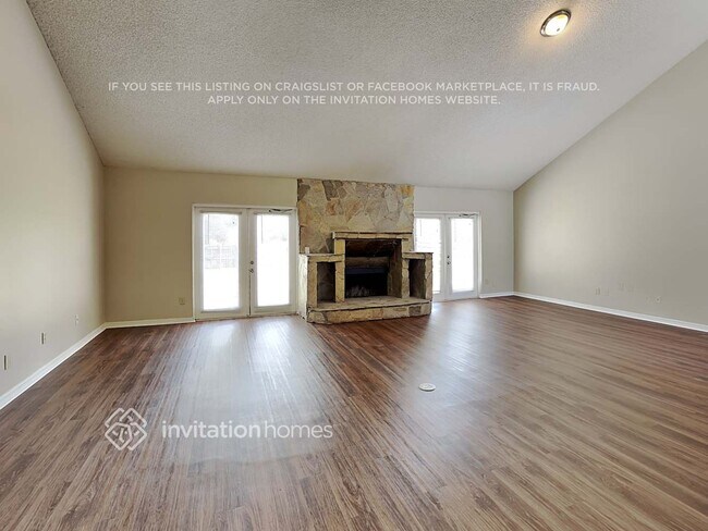 Photo - 1737 Grand Oak Dr