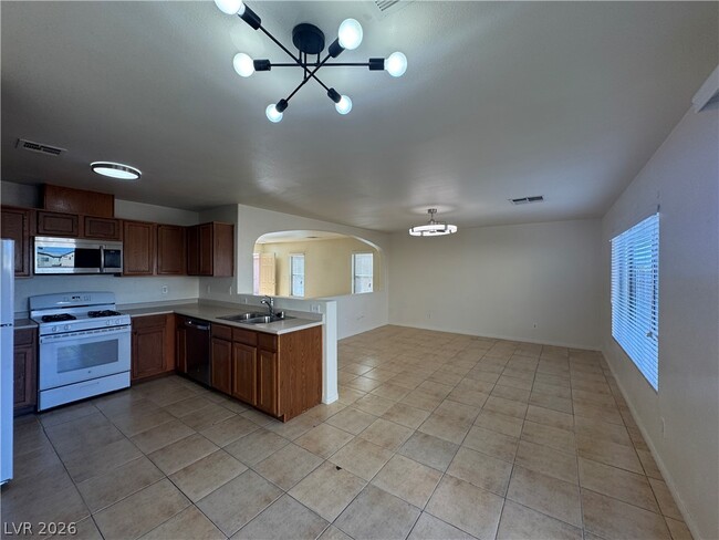 Building Photo - 3671 Durant River Dr