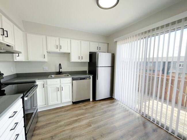 Photo - 87th Street Apartments