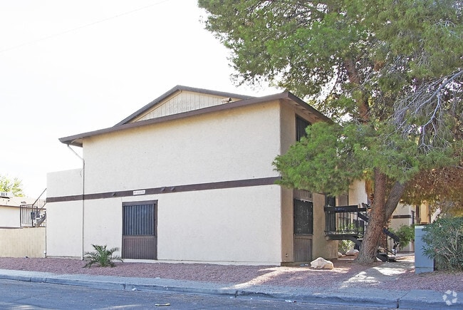 Photo - Colony North