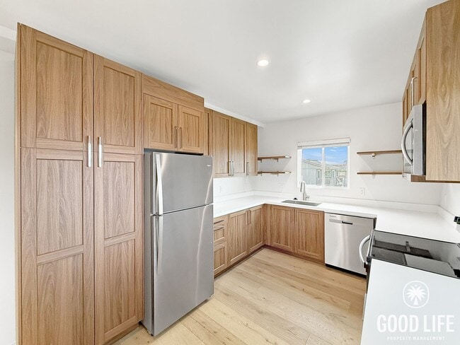 Photo - Bright 3BD/2BA Home in Encinitas with Natural Light, In-Unit Laundry & Easy Freeway Access