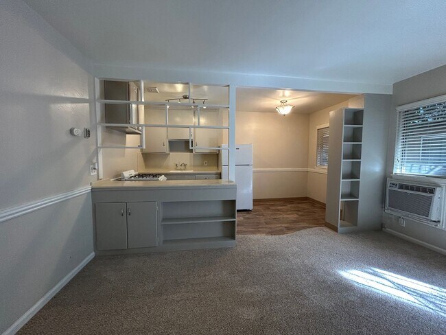 Photo - Classic Midtown One-Bedroom - $500 Lease Signing Bonus Available! Unidad 10