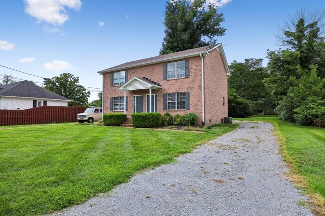 Photo - 132 N Tarver Ave